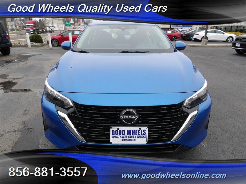 Used 2024 Nissan Sentra SV image 2