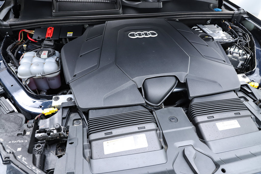 Used 2023 Audi Q7 3.0T Premium Plus w/ Premium Plus Package AWD/4WD image 31