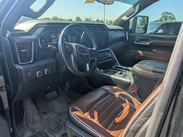 Used 2024 GMC Sierra 2500 Denali Ultimate w/ Max Trailering Package image 13