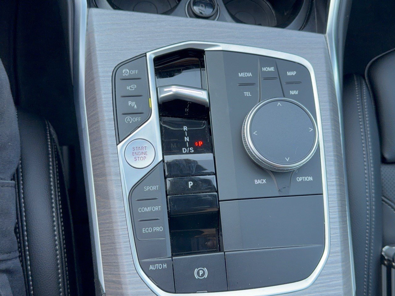 Certified 2026 BMW 330i Sedan RWD image 21