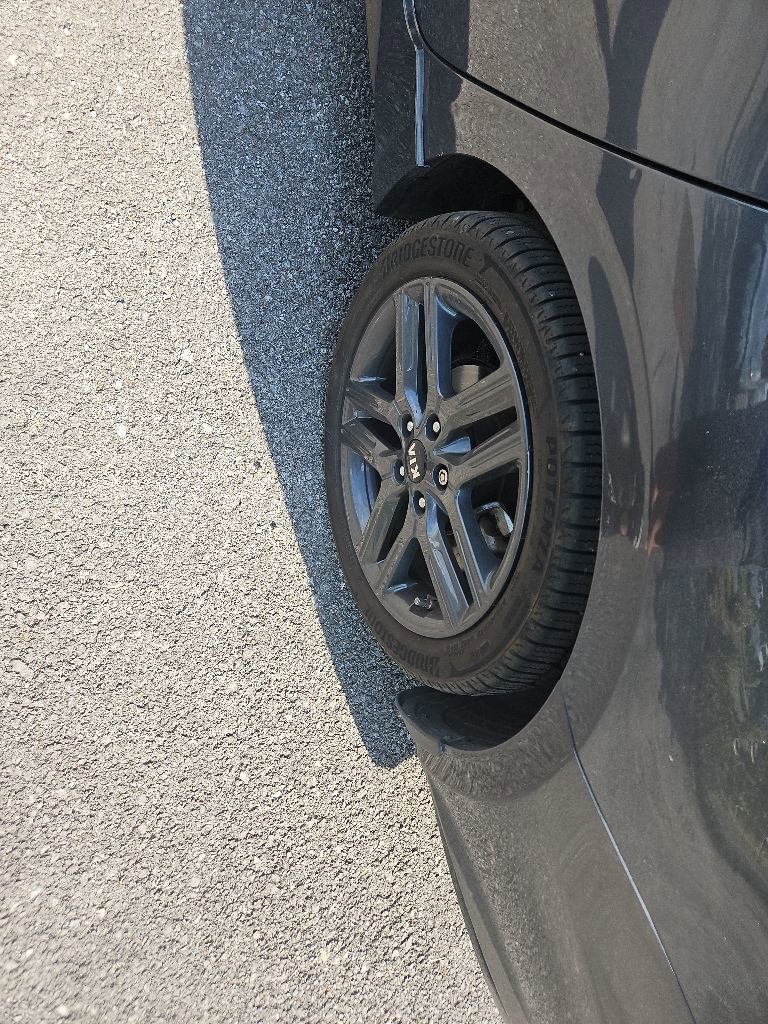 Used 2020 Kia Forte GT-Line w/ GT-Line Premium Package FWD image 13