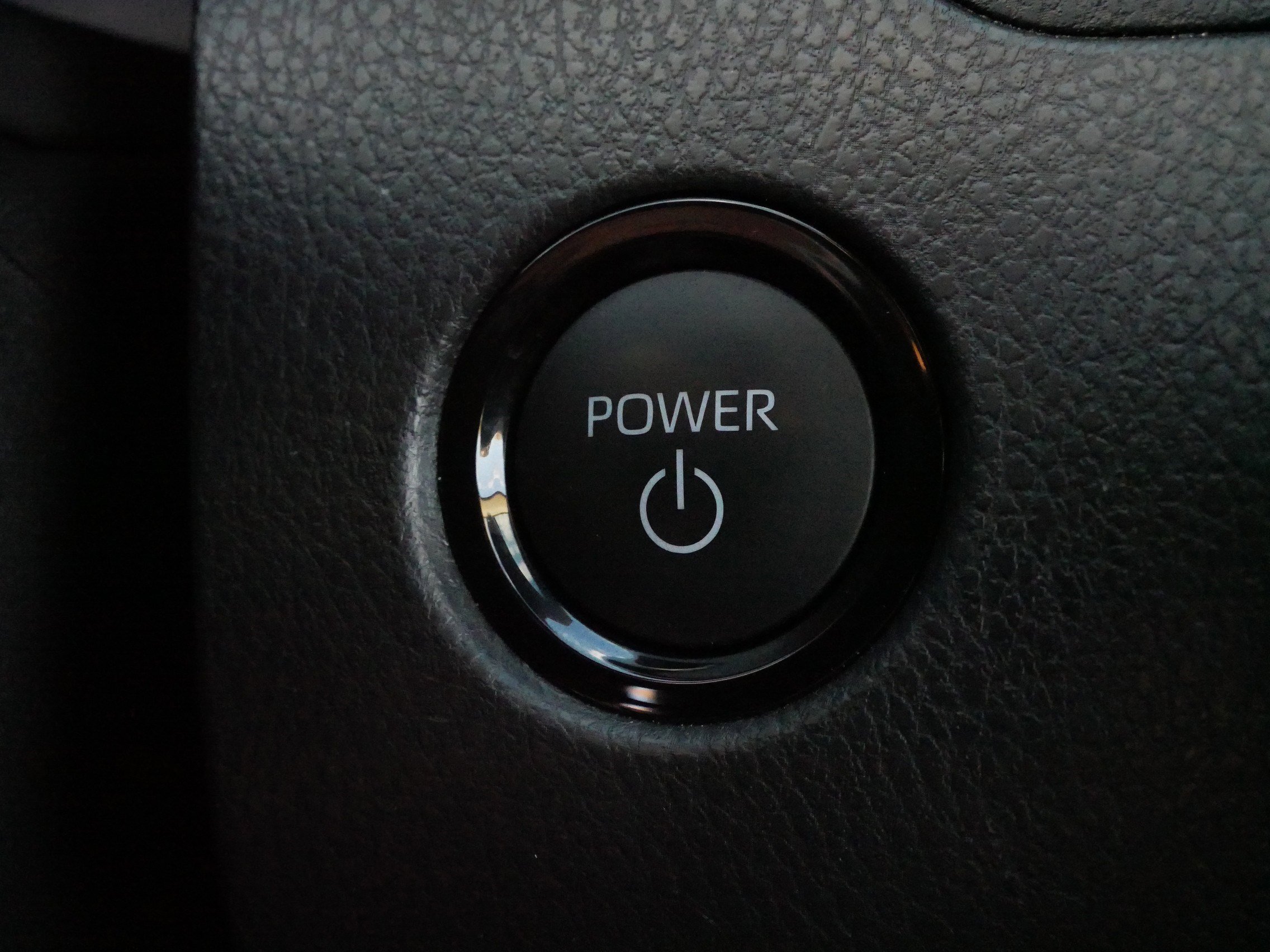 Certified 2025 Toyota Camry LE image 29