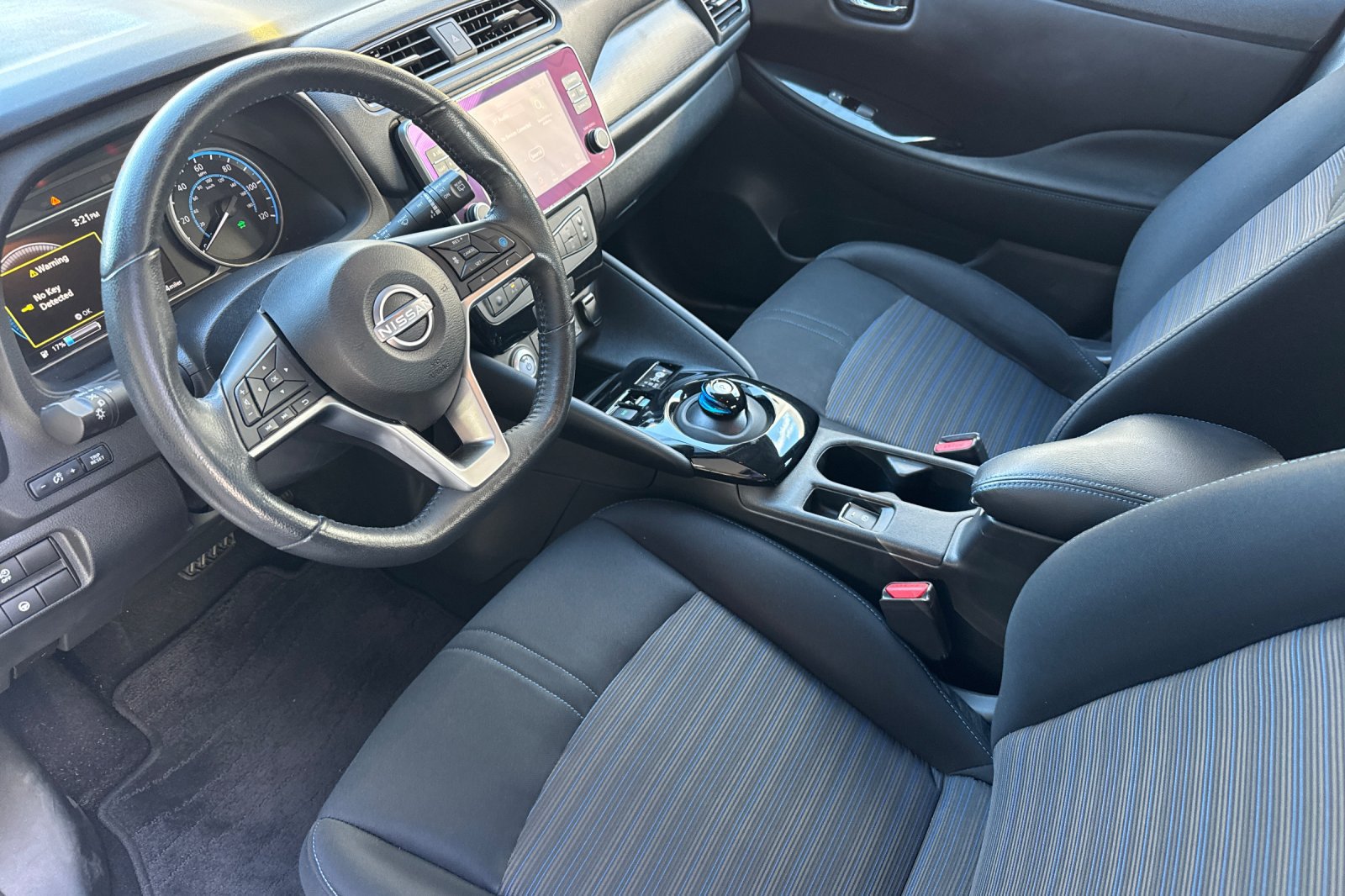 Certified 2023 Nissan Leaf SV Plus FWD image 10