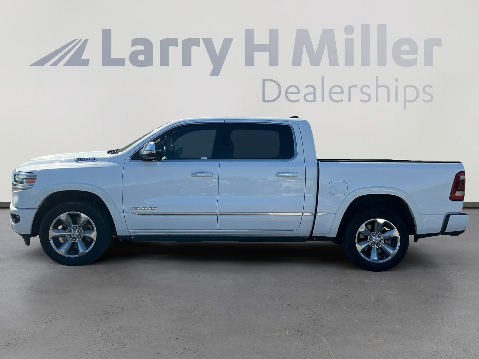 Used 2021 RAM 1500 Limited w/ Protection Group image 2