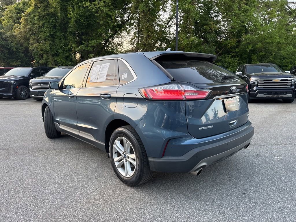 Used 2019 Ford Edge SEL w/ Equipment Group 201A image 2