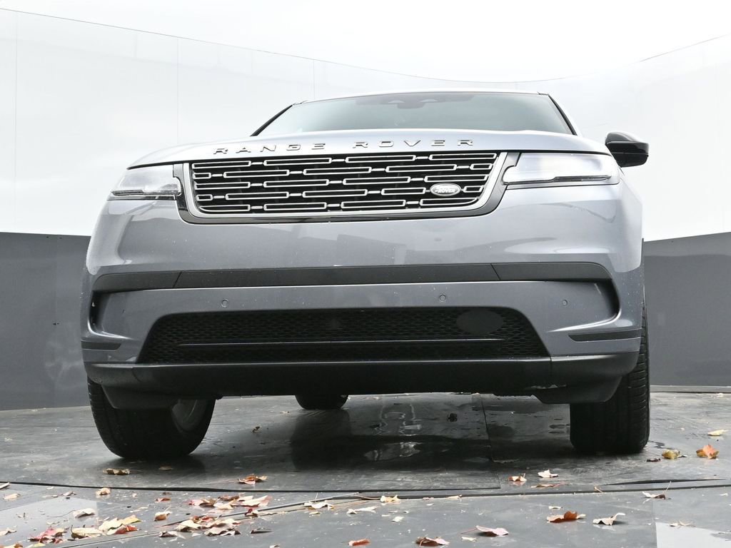 Used 2025 Land Rover Range Rover Velar S image 40
