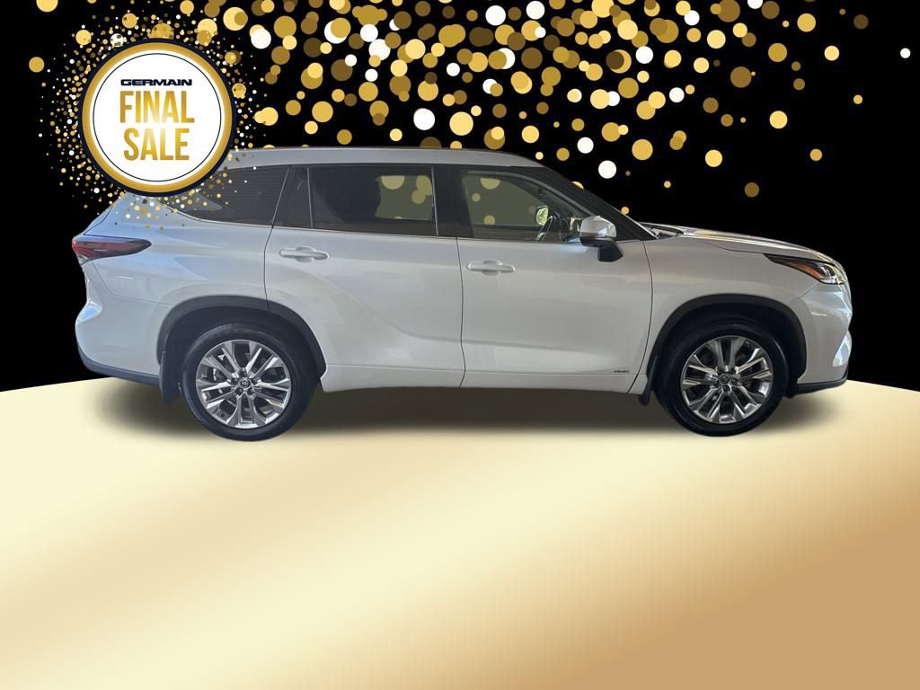 Used 2025 Toyota Highlander Limited image 8