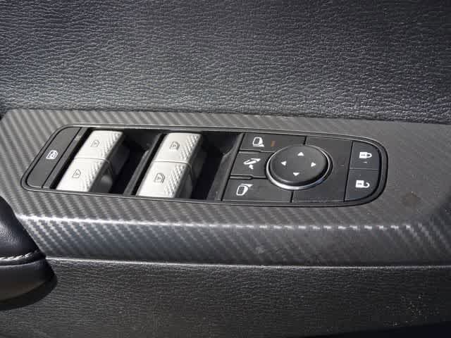 Used 2024 Mitsubishi Outlander SE AWD/4WD image 18