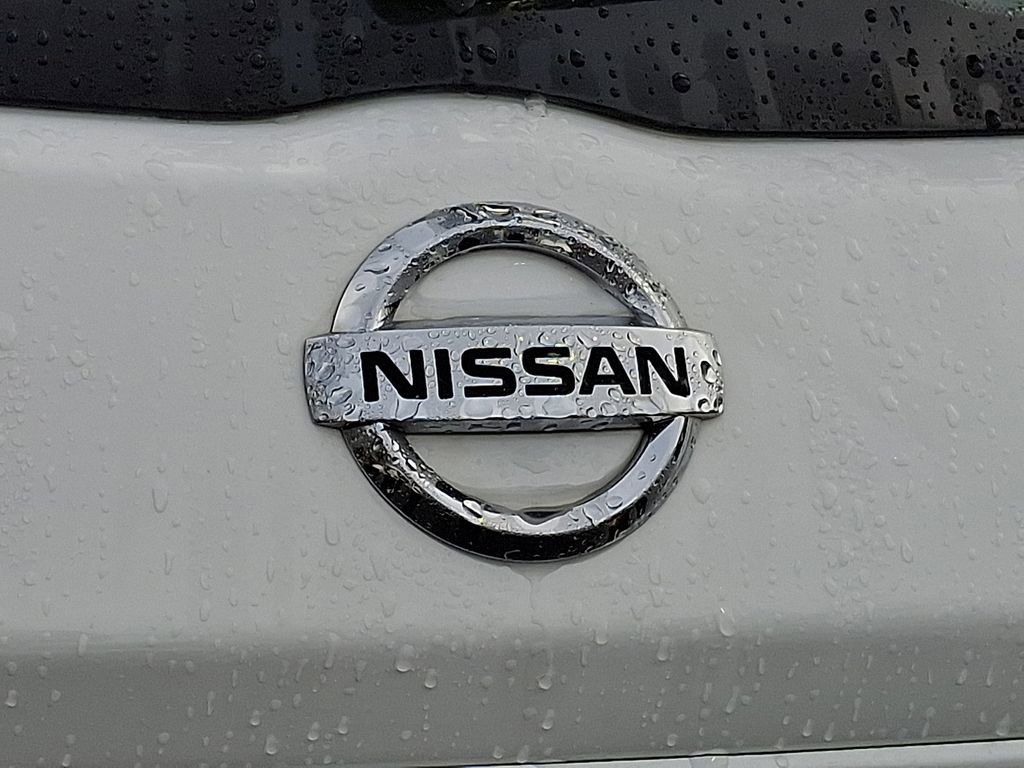 Used 2020 Nissan Kicks S image 29