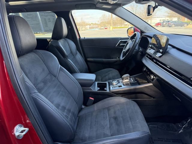 Used 2023 Mitsubishi Outlander SE image 33