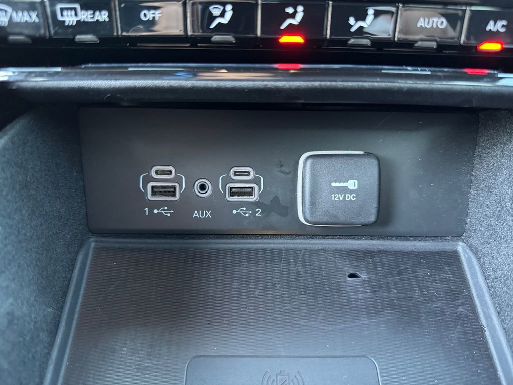 Used 2022 Jeep Grand Cherokee L Laredo AWD/4WD image 27