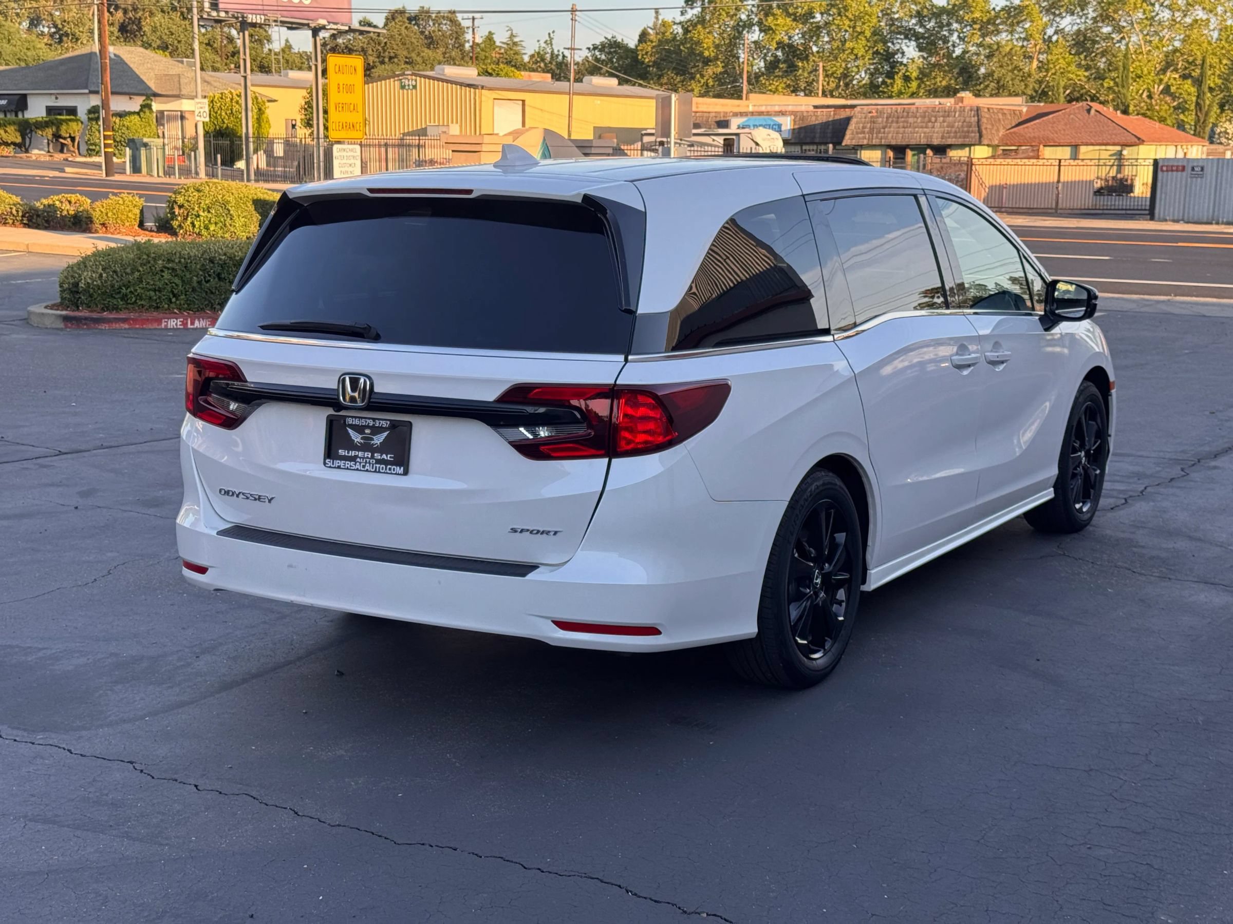 Used 2023 Honda Odyssey Sport image 6