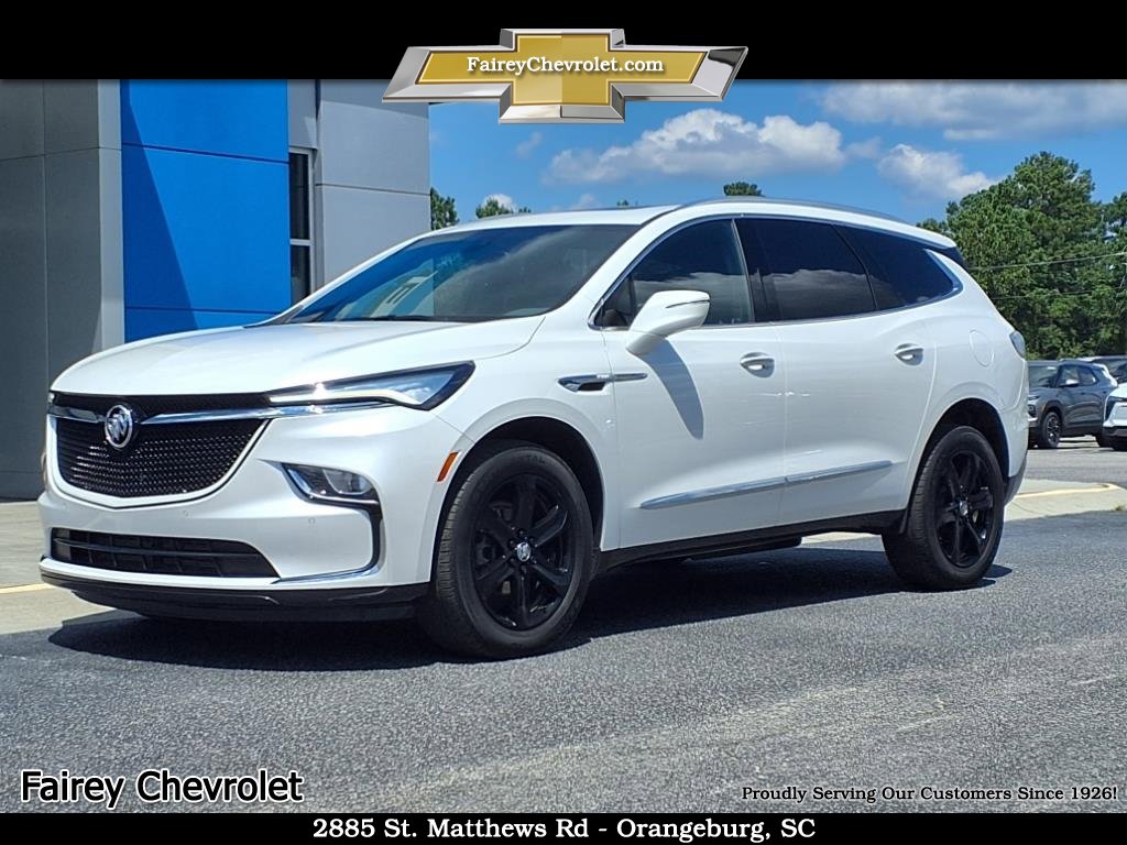 Certified 2023 Buick Enclave Essence w/ Experience Buick Package