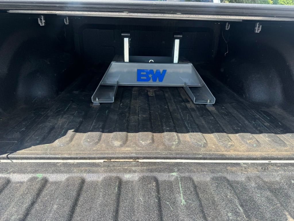 Used 2020 RAM 2500 Laramie w/ Night Edition AWD/4WD image 6