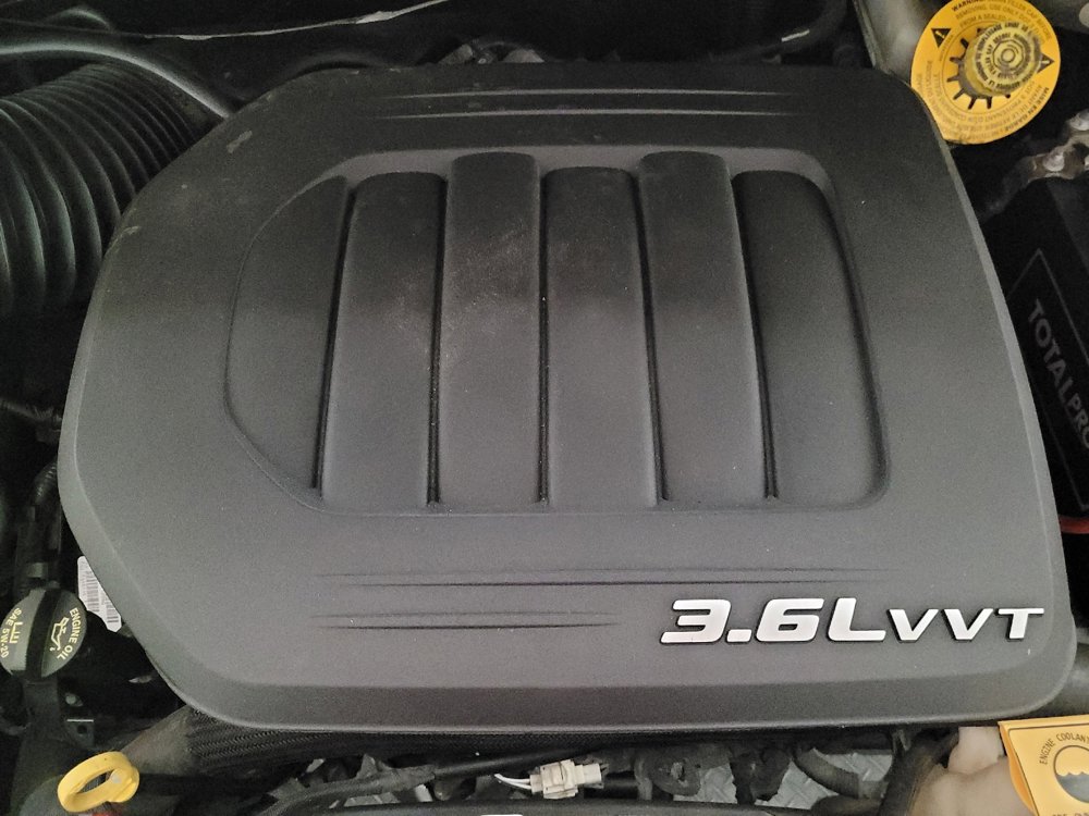 Used 2018 Dodge Grand Caravan SE image 30