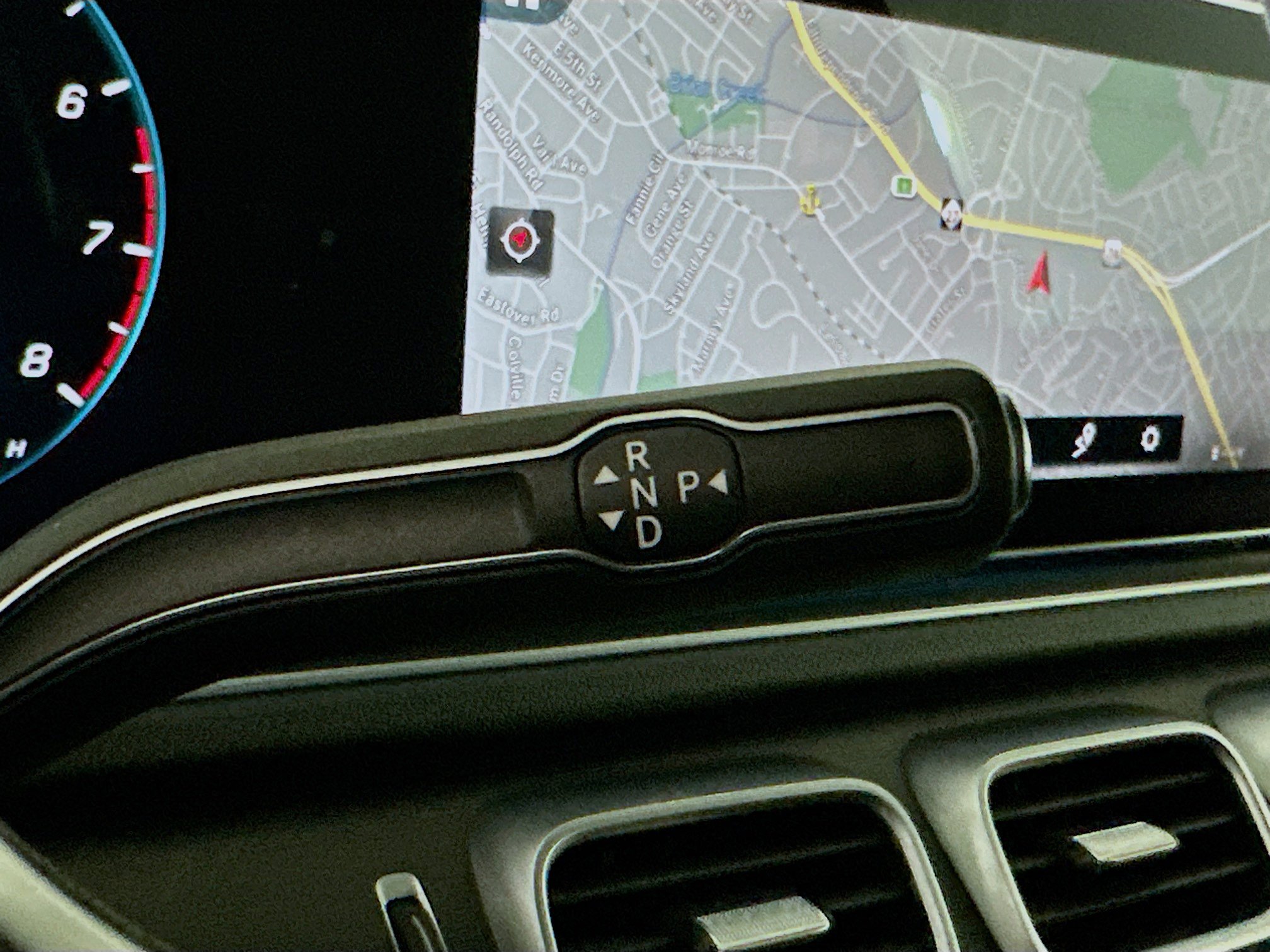 Used 2022 Mercedes-Benz GLE 350 4MATIC image 25