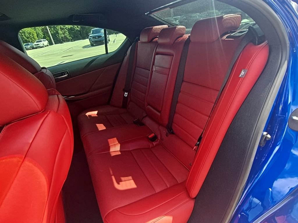 Used 2024 Lexus IS 500 RWD image 30