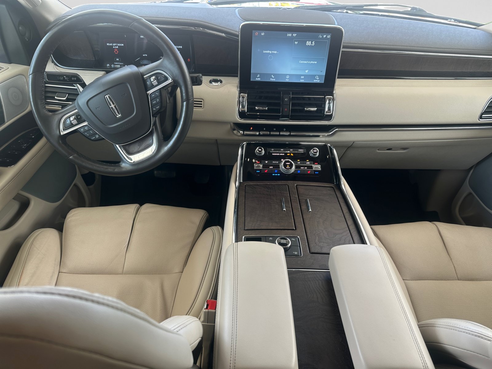 Used 2021 Lincoln Navigator Reserve w/ Luxury Package RWD image 15