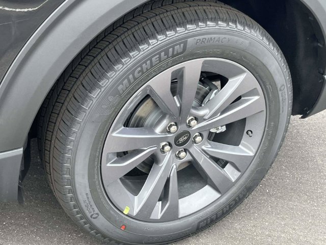 New 2027 Ford Explorer Active w/ Active Comfort Package AWD/4WD image 7