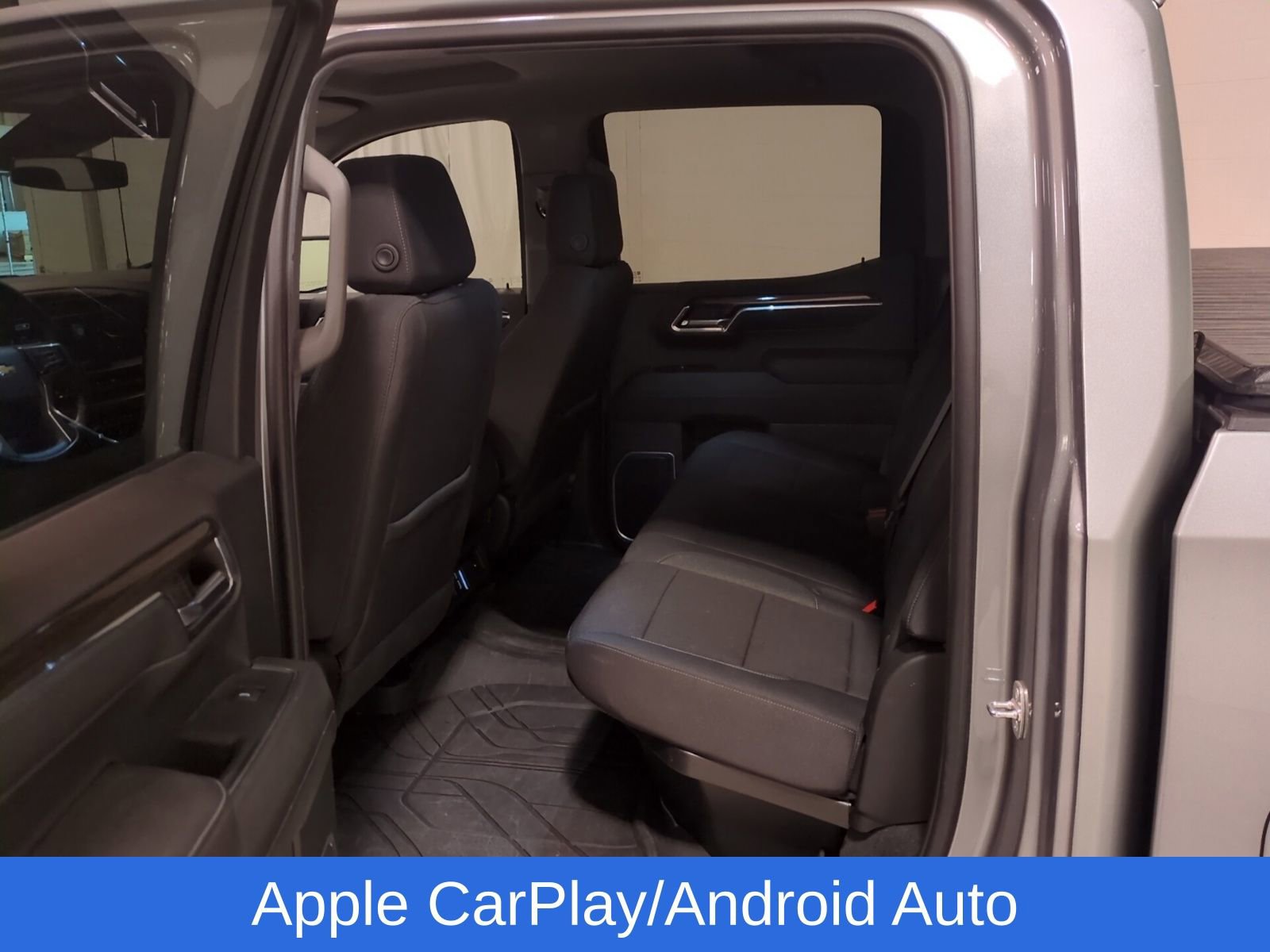 Used 2023 Chevrolet Silverado 1500 LT w/ Protection Package image 13