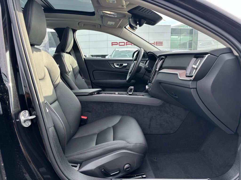 Certified 2025 Volvo S60 B5 Plus image 16