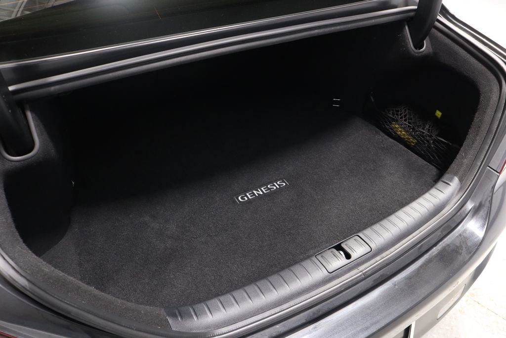 Used 2023 Genesis G70 2.0T w/ Sport Prestige Package image 19