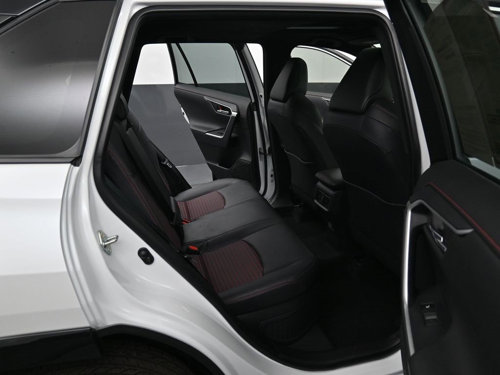 Used 2025 Toyota RAV4 XSE image 34