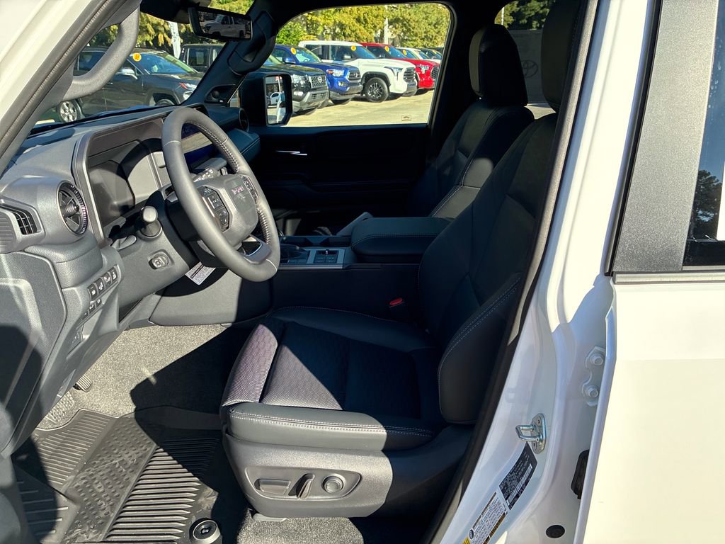 New 2025 Toyota Land Cruiser image 15