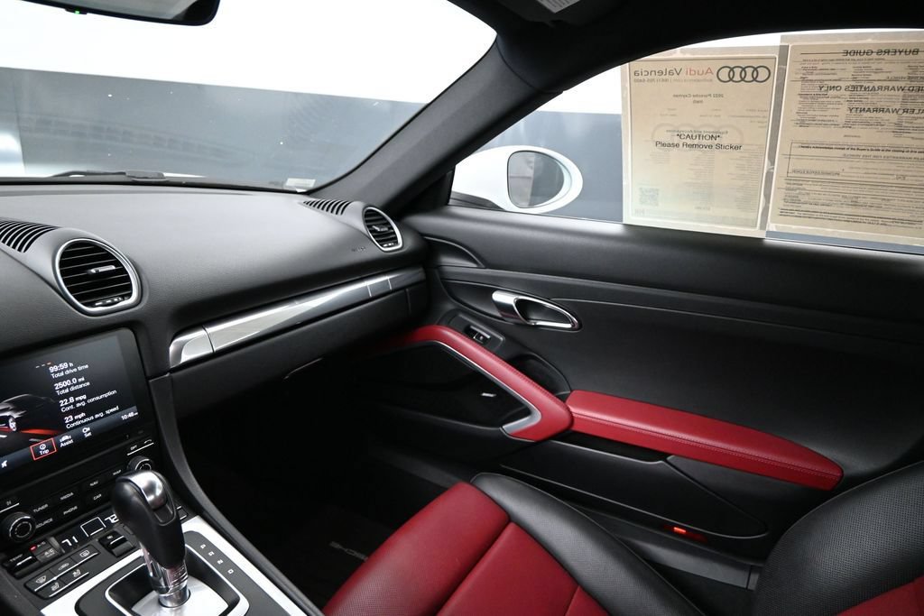 Used 2022 Porsche 718 Cayman w/ Premium Package RWD image 13