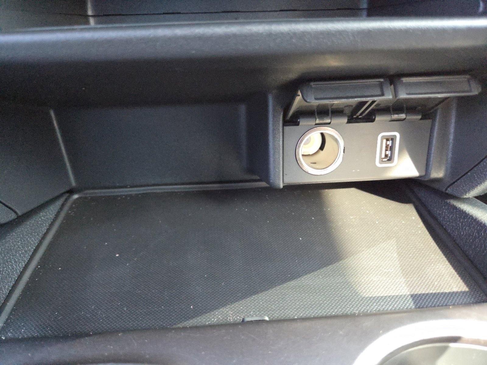 Certified 2022 Honda Pilot Sport image 33