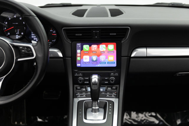 Used 2017 Porsche 911 Carrera 4 AWD/4WD image 8