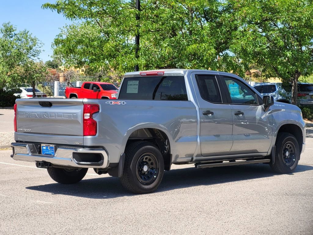 Certified 2026 Chevrolet Silverado 1500 W/T w/ WT Value Package AWD/4WD image 4