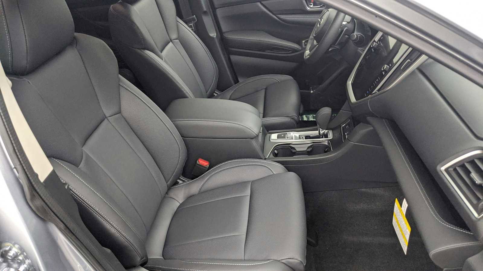 New 2025 Subaru Ascent Limited image 24