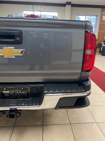 Used 2018 Chevrolet Colorado W/T RWD image 12