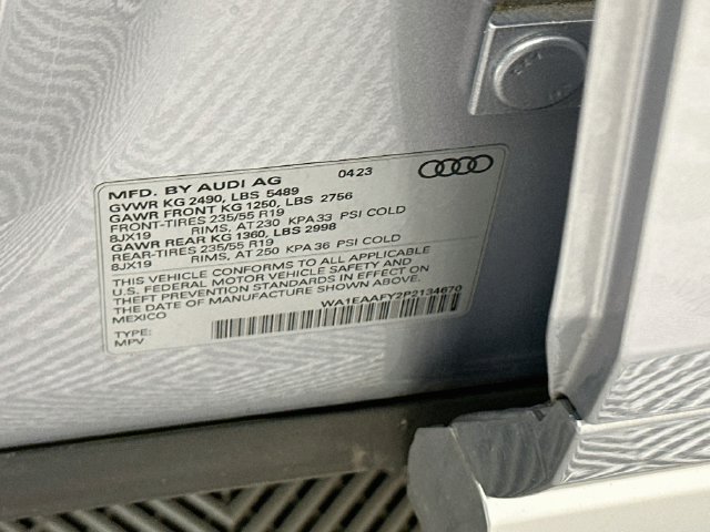 Used 2023 Audi Q5 2.0T Premium Plus w/ Premium Plus Package AWD/4WD image 35