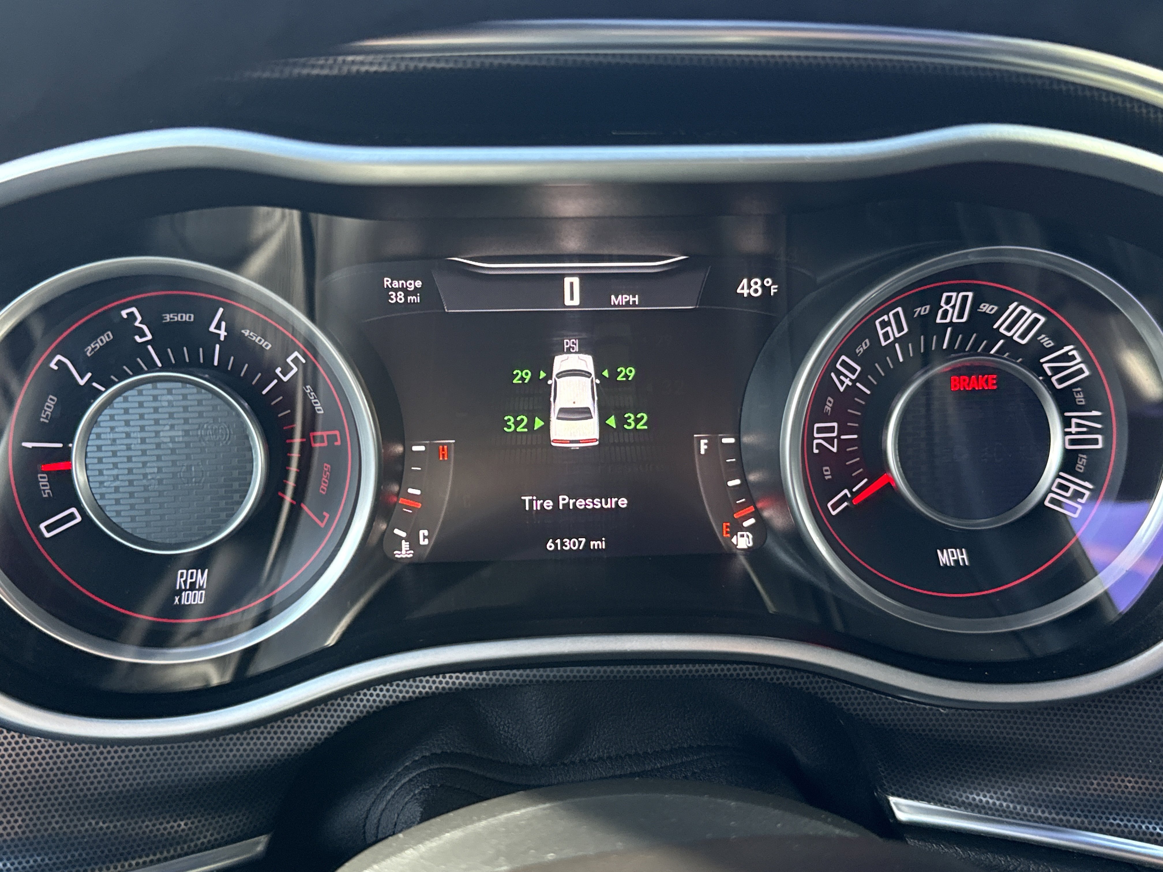 Used 2015 Dodge Challenger R/T Plus image 20