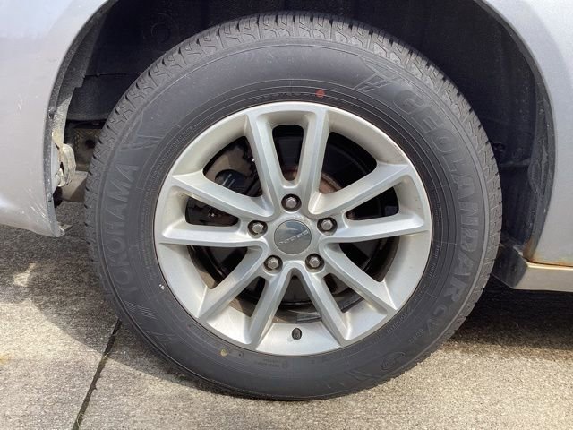 Used 2013 Dodge Grand Caravan SXT image 8