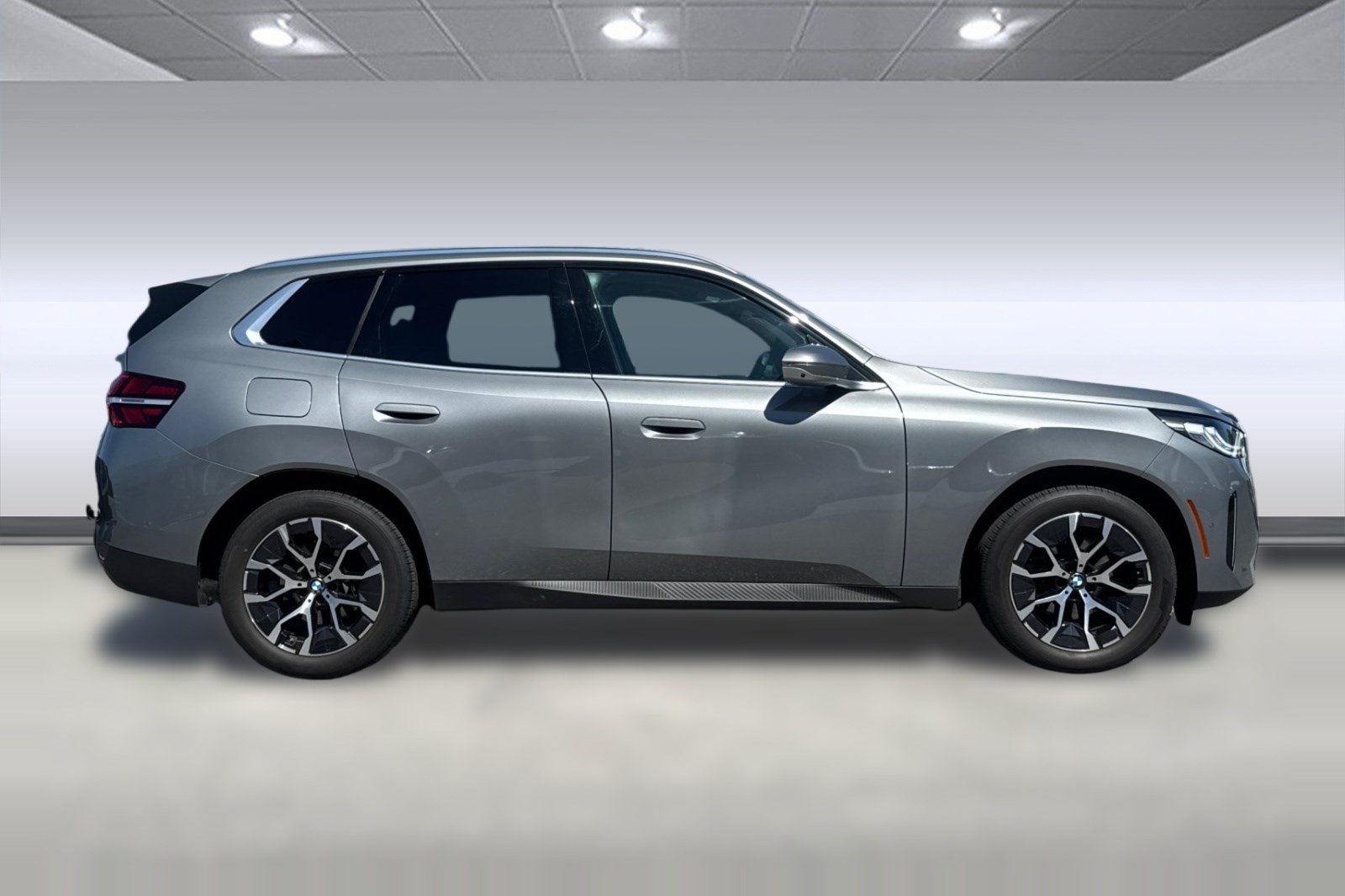Used 2026 BMW X3 xDrive30i w/ Premium Package AWD/4WD image 8
