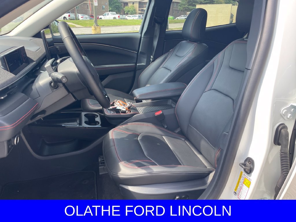 New 2026 Ford Mustang Mach-E Premium w/ Sport Appearance Package AWD/4WD image 9
