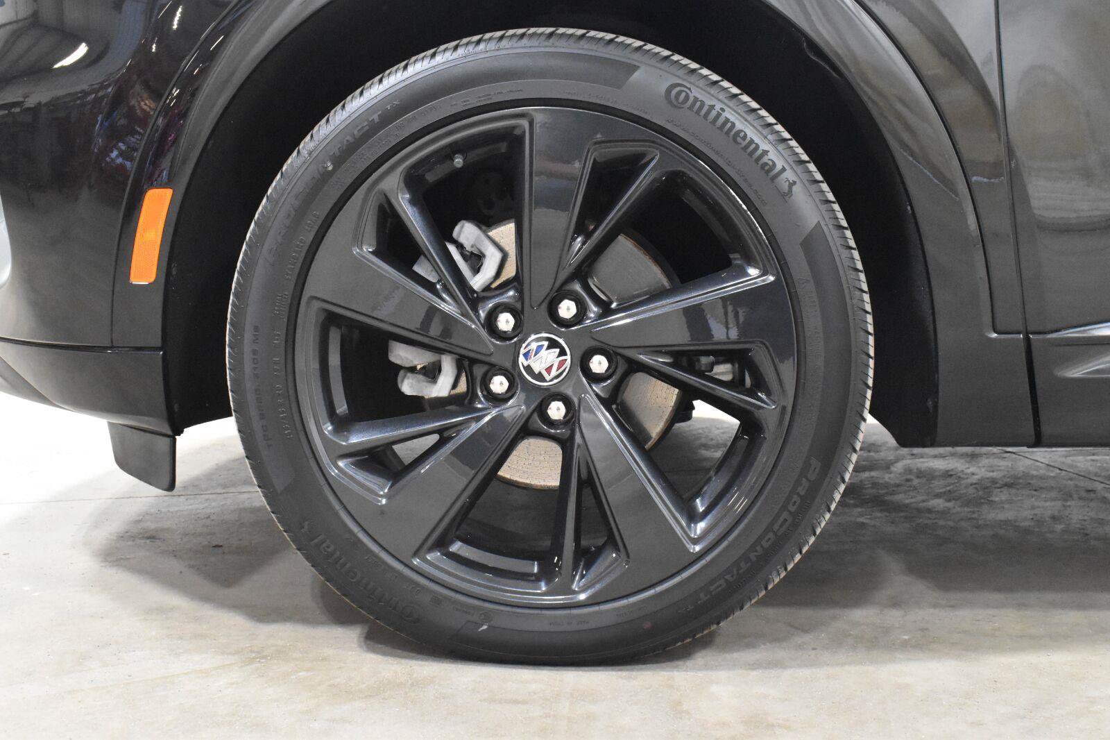 Used 2023 Buick Envision Essence w/ Sport Touring Package AWD/4WD image 33
