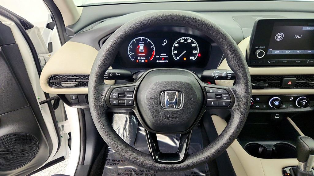 Used 2025 Honda HR-V LX image 13