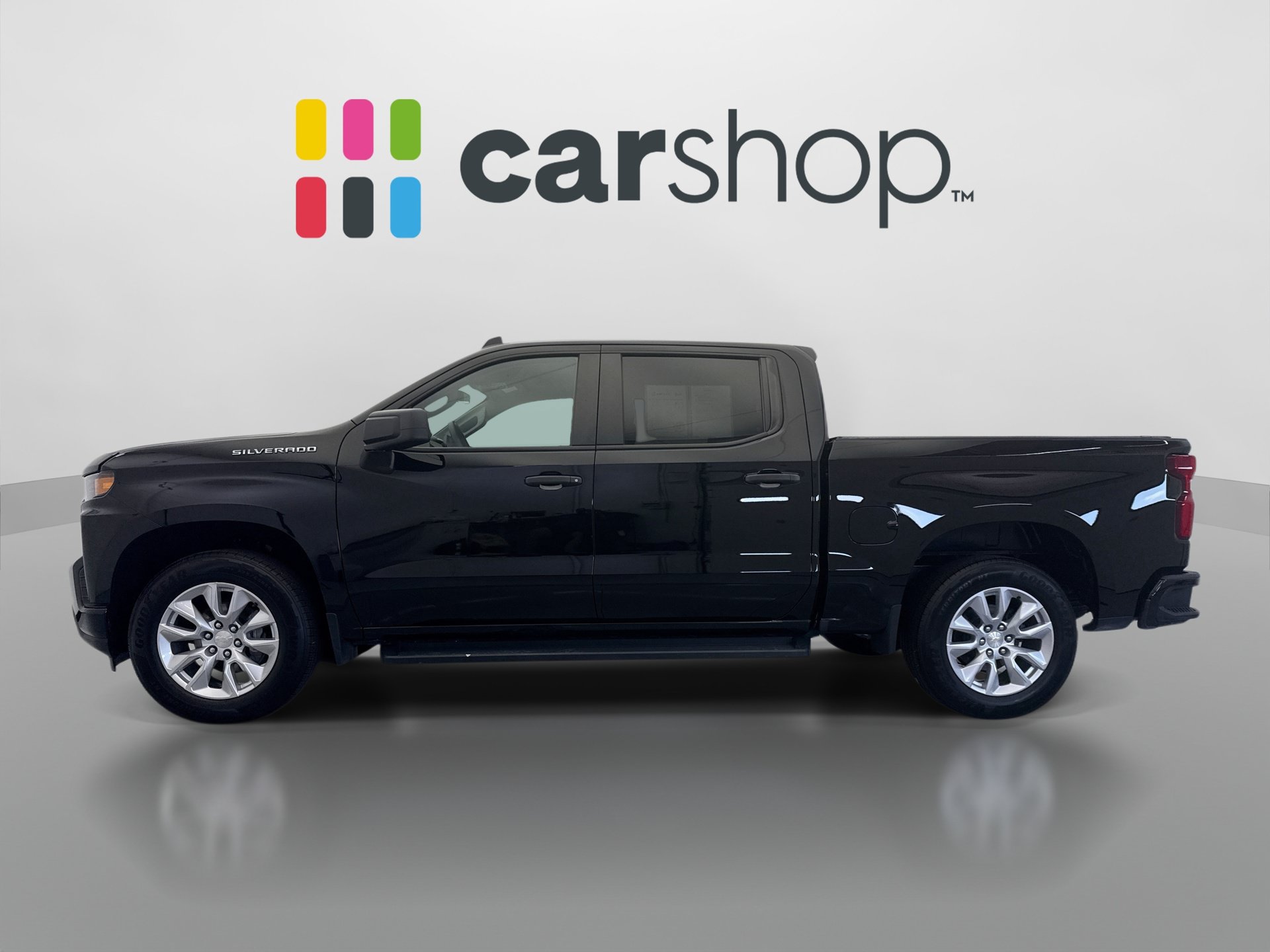 Used 2022 Chevrolet Silverado 1500 Custom AWD/4WD image 2