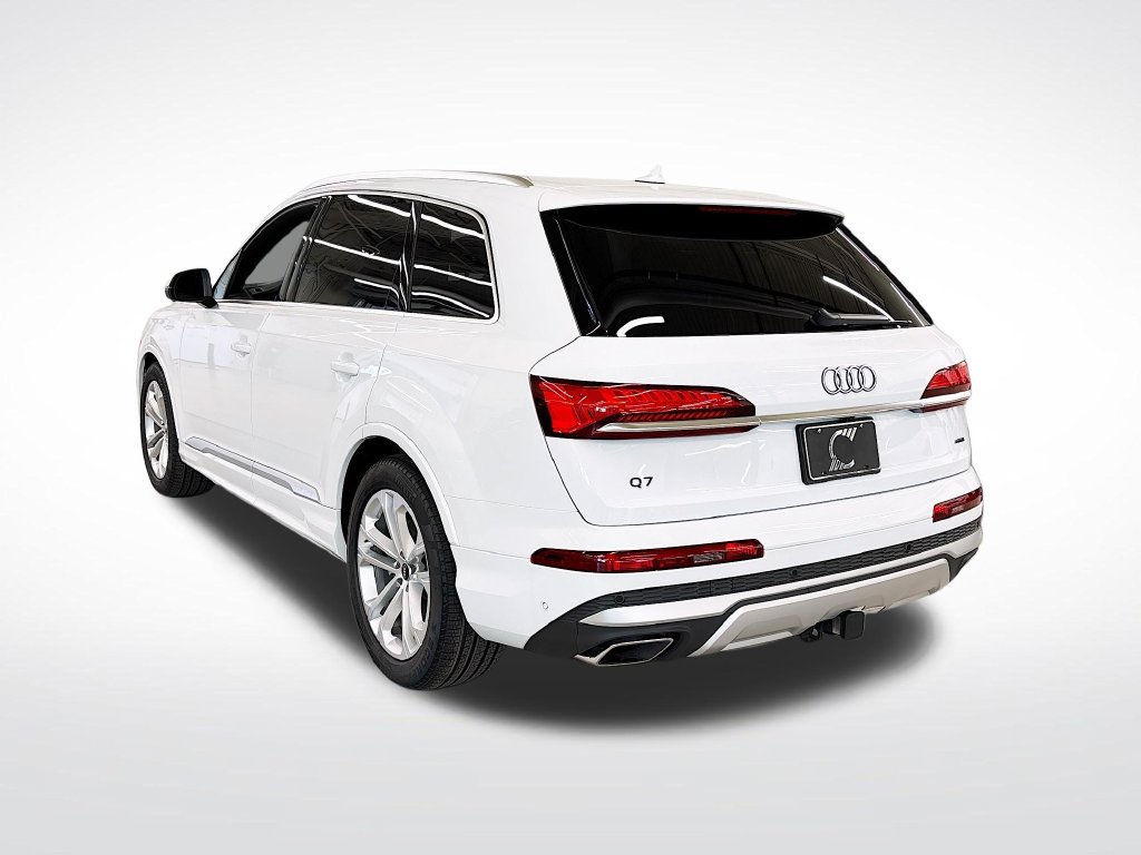 Used 2025 Audi Q7 3.0T Premium Plus AWD/4WD image 3