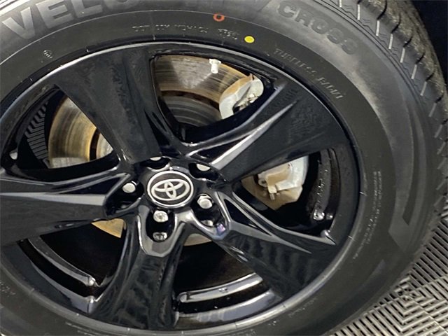 Used 2023 Toyota Highlander L image 29