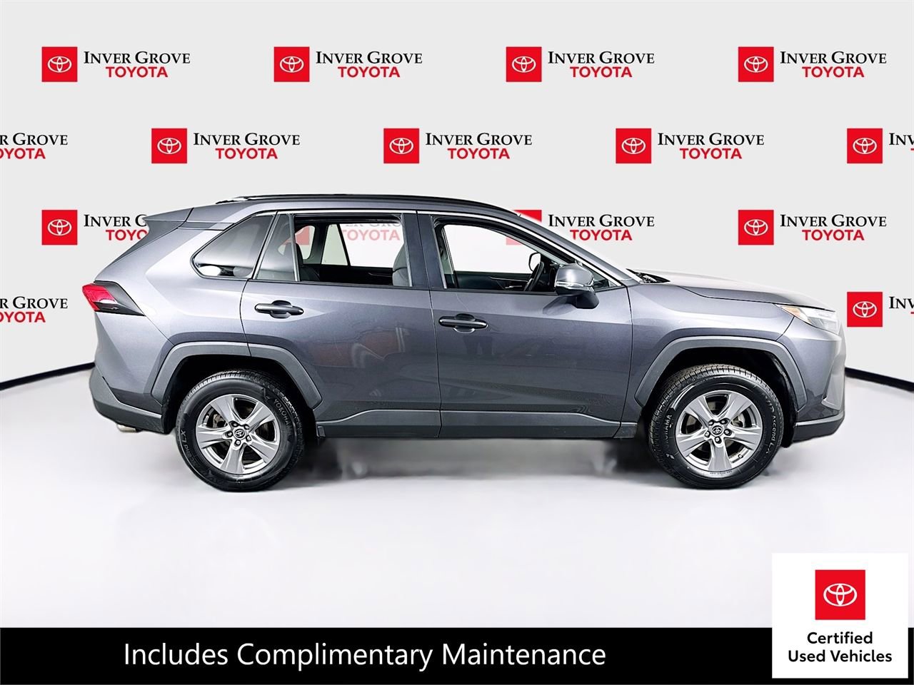 Certified 2022 Toyota RAV4 XLE w/ Convenience Package image 4