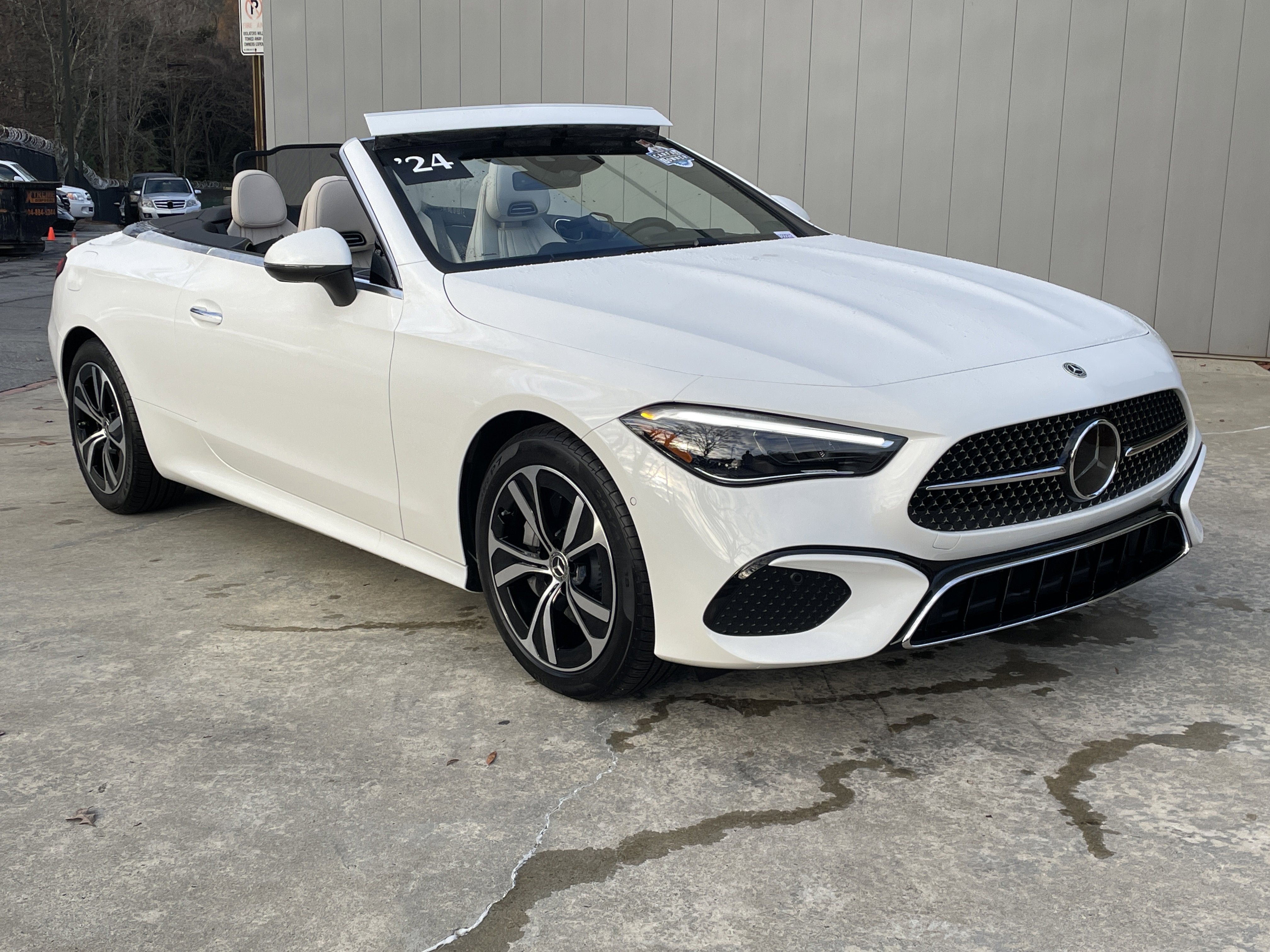Certified 2024 Mercedes-Benz CLE 300 4MATIC Cabriolet image 7