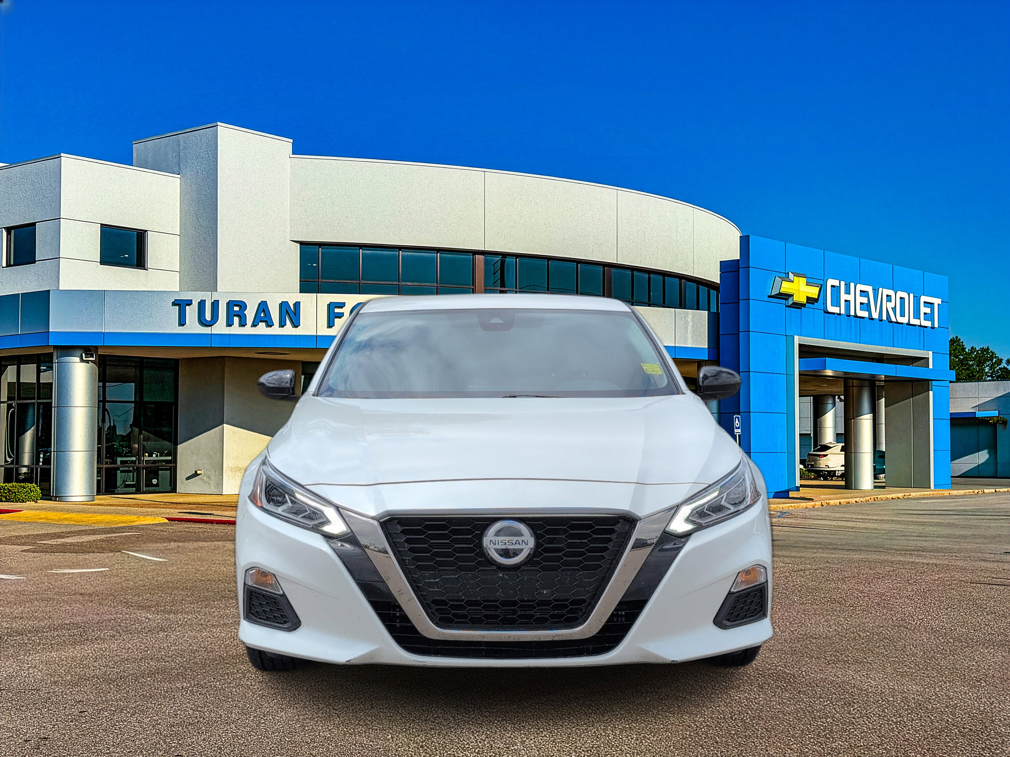 Used 2022 Nissan Altima 2.5 SR FWD image 9