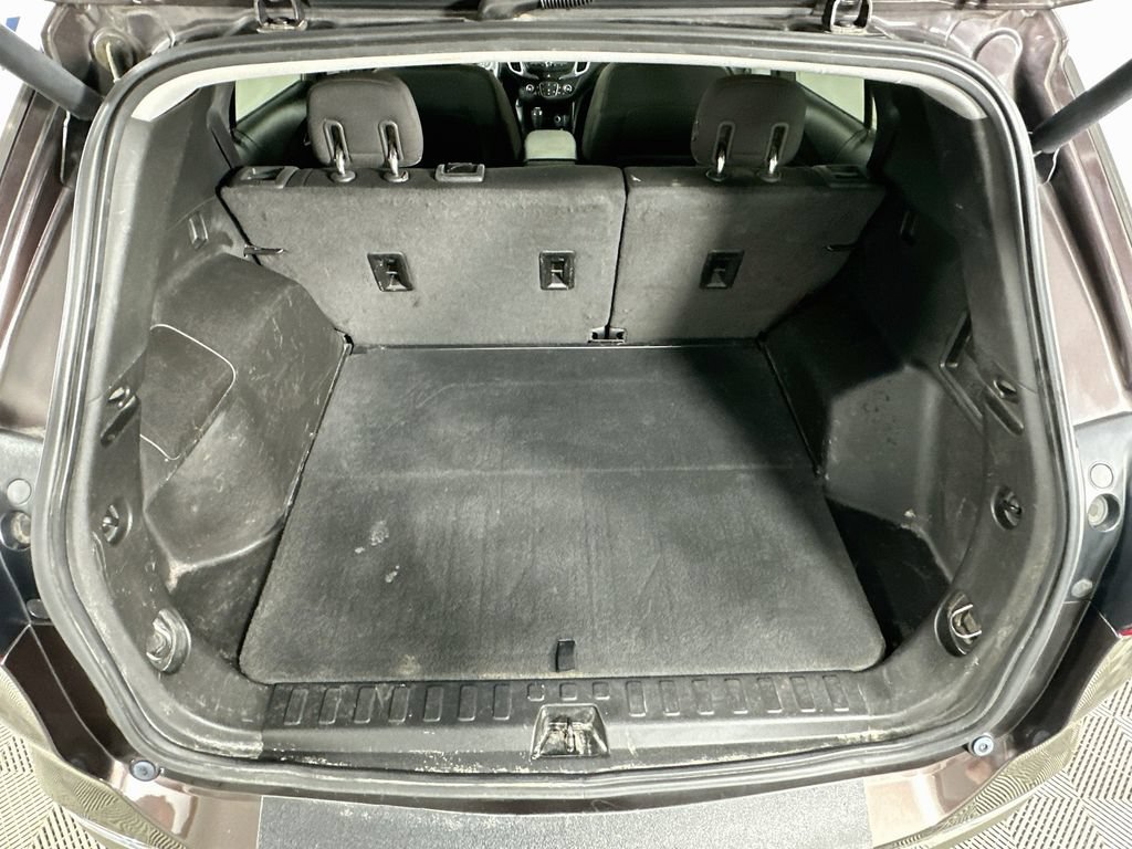 Used 2020 Chevrolet Equinox LT FWD image 30