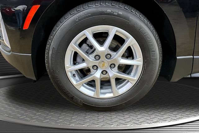 Certified 2024 Chevrolet Equinox LT w/ LPO, Floor Liner Package FWD image 32