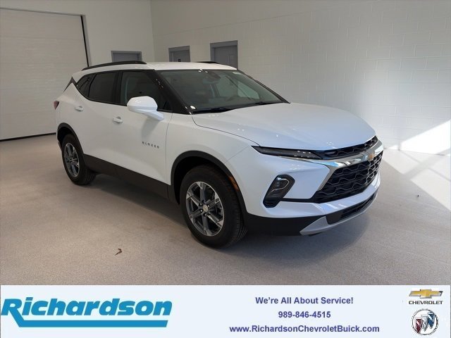 New 2025 Chevrolet Blazer LT w/ Convenience Package